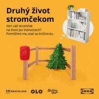 Vyzbierané vianočné stromčeky sa vrátia Bratislave v podobe recyklovaných knižníc