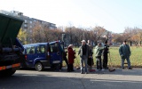 Titulný obrázok k albumu: 20111112 - Brigáda obyvateľov v parku pri Račianskom námestí