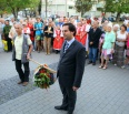Kalendár ohlasuje prichádzajúcu jeseň, začína sa obdobie slávností súvisiacich so zberom hrozna. Na svahoch novomestských viníc dozrievali sladké bobule ako prvé v Mal…
