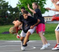 Na basketbalovom ihrisku na Kuchajde dnes (piatok 17. mája) dnes popoludní vyvrcholí novomestská streetbalová liga, ktorú organizuje mestská časť Bratislava – Nové Mes…